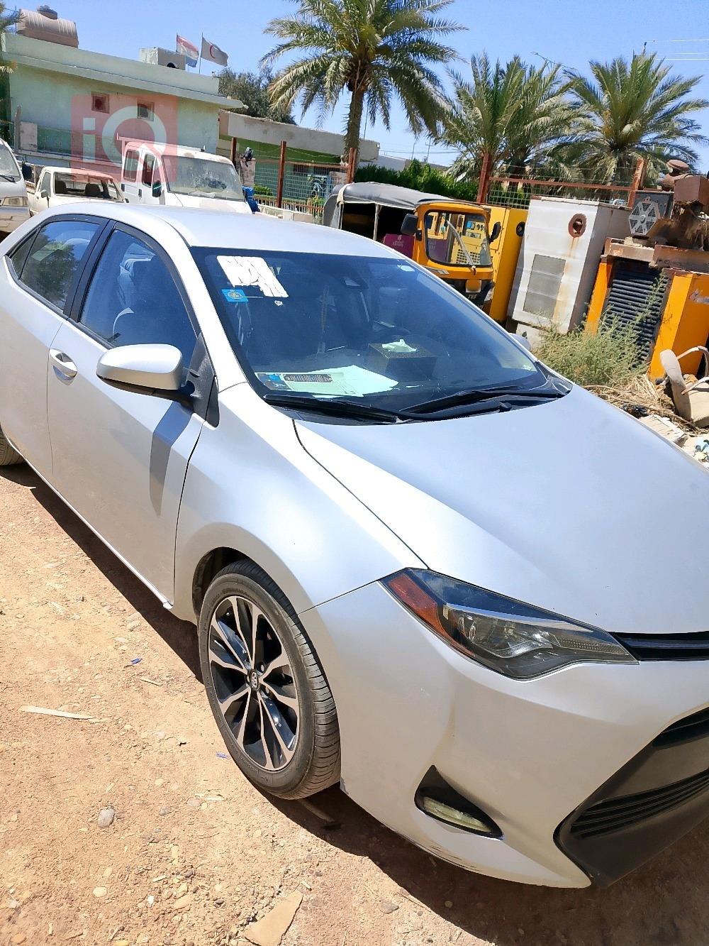 تۆیۆتا کۆرۆلا